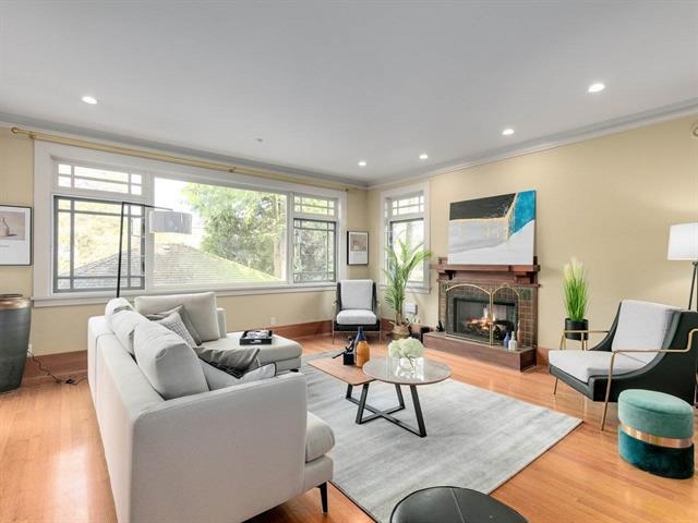 Walk-In Closet Photo of 4035 W 27th Avenue, Vancouver, BC