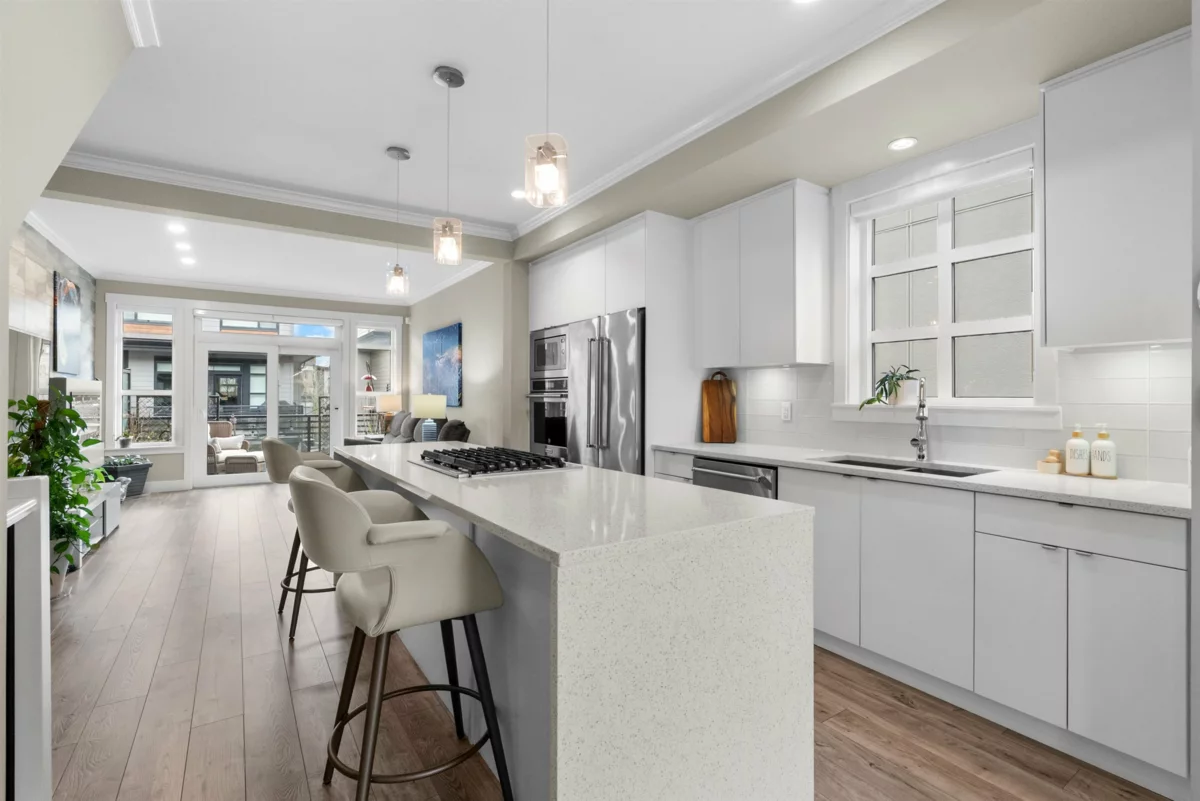 Walk-In Closet Photo of 95 16488 64 Avenue, Surrey, BC