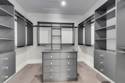 Basement Recreation Room Photo of 15632 Bowler Place, Surrey, BC