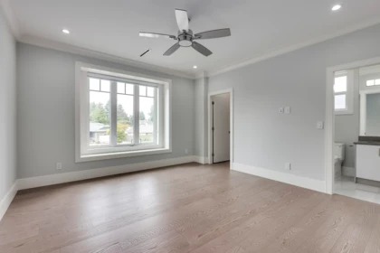 Entry Foyer Photo of 15632 Bowler Place, Surrey, BC