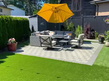 Front Yard Photo of 15632 Bowler Place, Surrey, BC