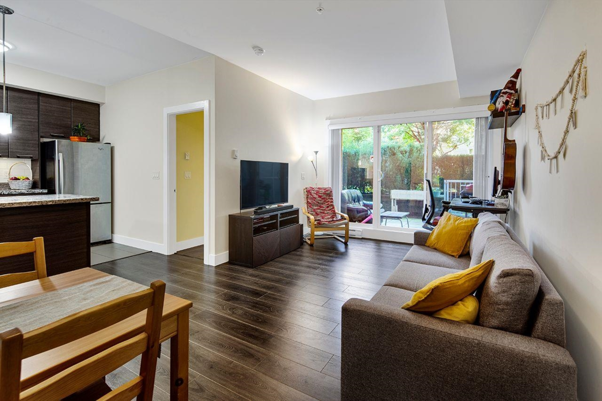 Dining Area Photo of 106 7377 14th Avenue, Burnaby, BC