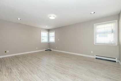 Bedroom 4 Photo of 5639 148 Street, Surrey, BC