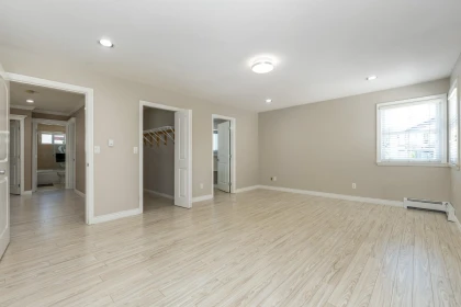 Guest Bathroom Photo of 5639 148 Street, Surrey, BC