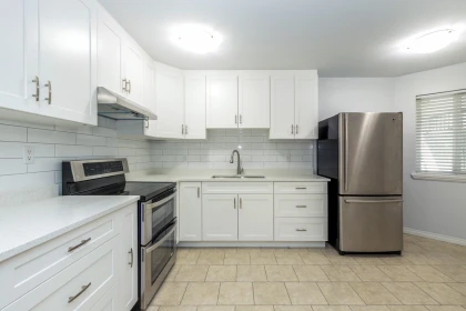 Swimming Pool Photo of 5639 148 Street, Surrey, BC