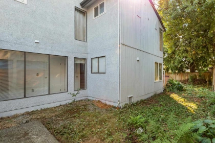 Garden / Landscaping Photo of 3008 Firbrook Place, Coquitlam, BC