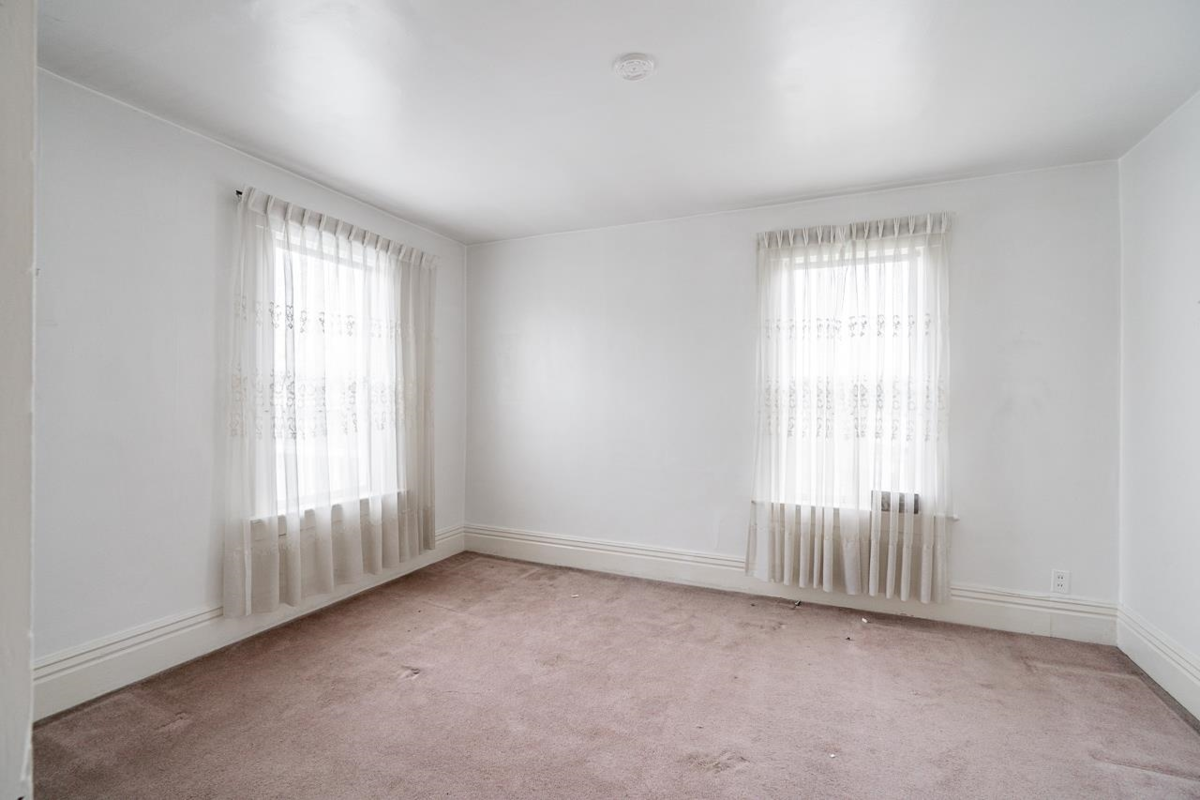 Bedroom 4 Photo of 2604 E 19th Avenue, Vancouver, BC