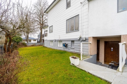 Backyard Photo of 2604 E 19th Avenue, Vancouver, BC
