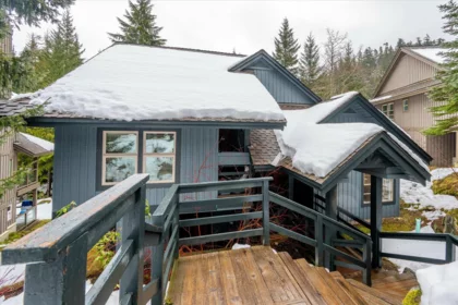 202 3050 Hillcrest Drive, Whistler, BC, Whistler — Townhouse for sale