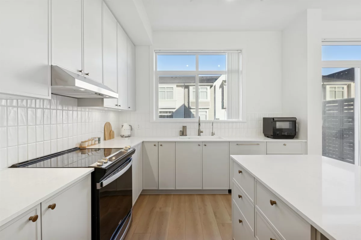 Bedroom 2 Photo of 3 14151 58a Avenue, Surrey, BC