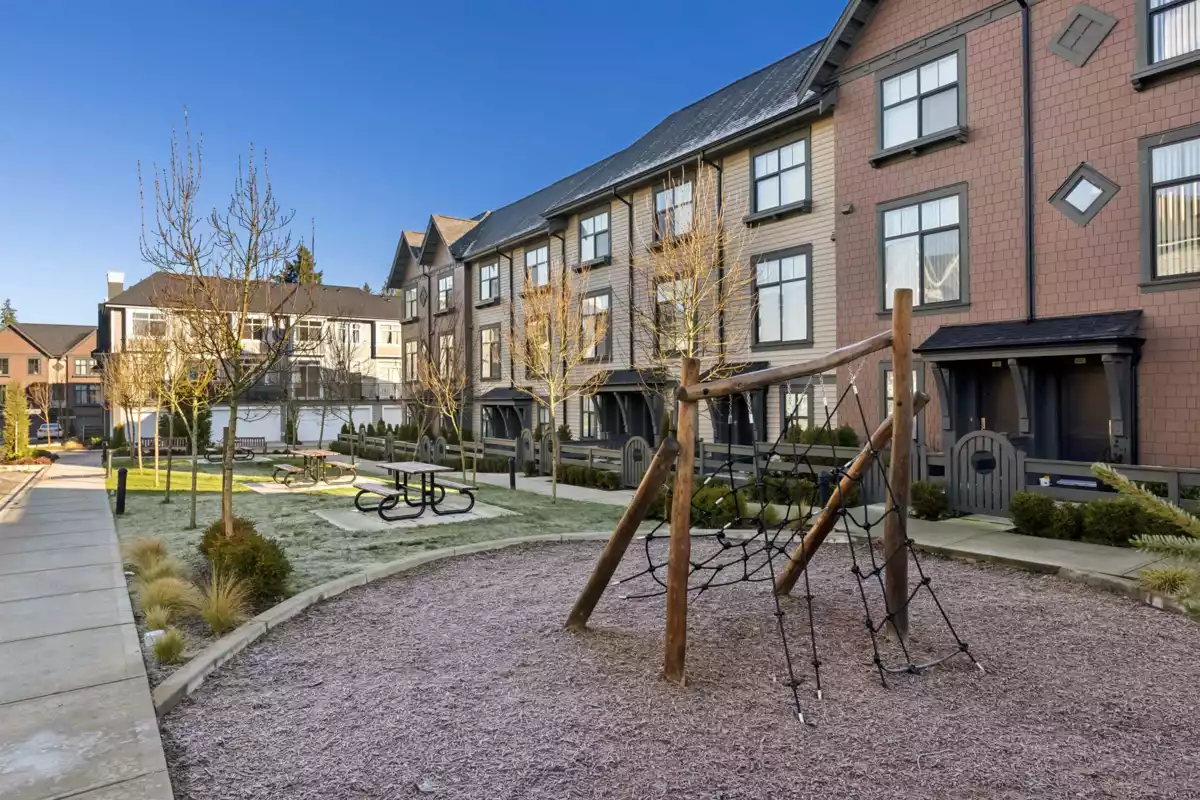 Front Yard Photo of 3 14151 58a Avenue, Surrey, BC