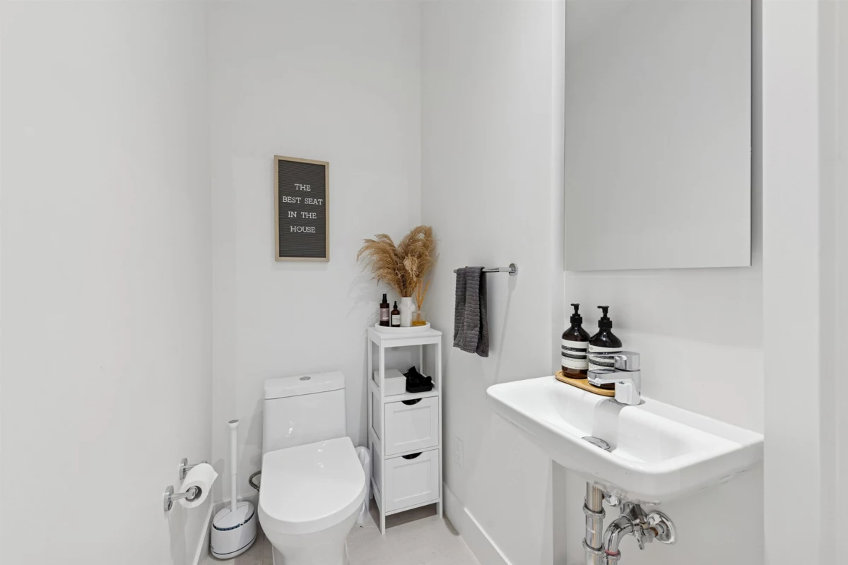 Mudroom Photo of 3 14151 58a Avenue, Surrey, BC