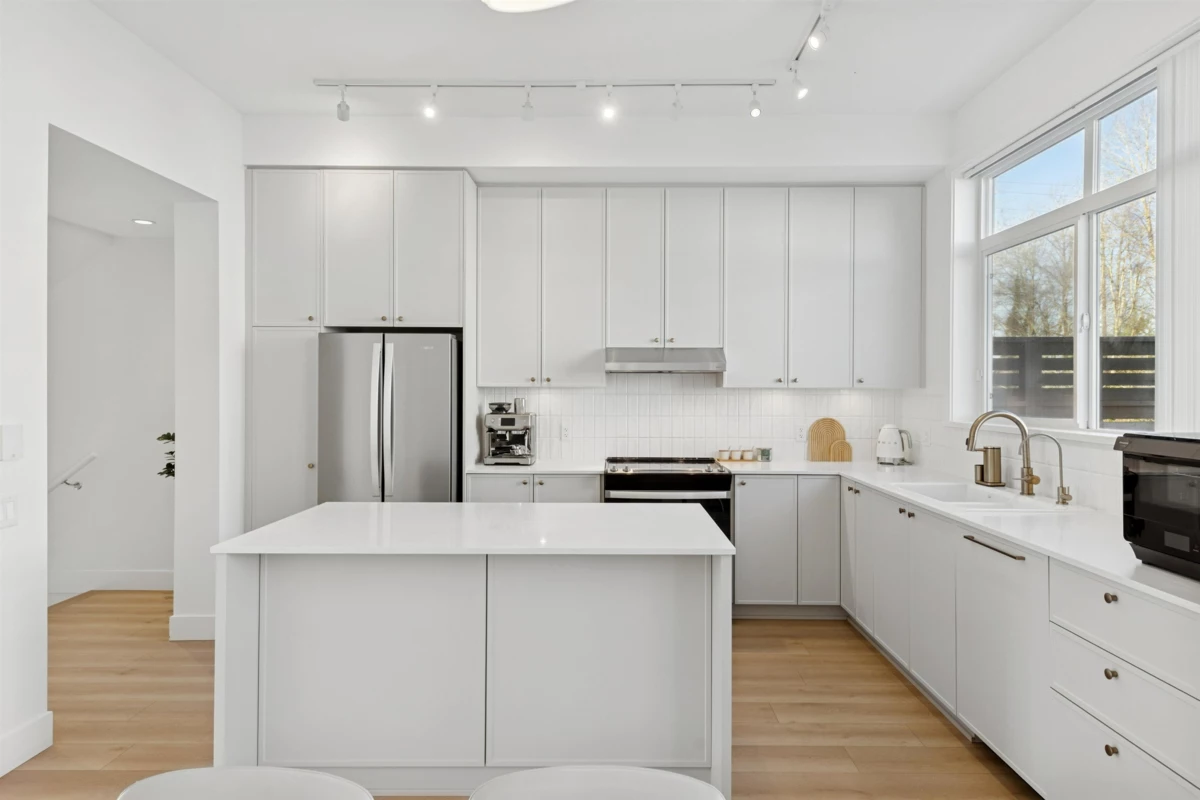 Pantry Photo of 3 14151 58a Avenue, Surrey, BC