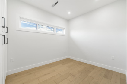 Breakfast Nook Photo of 1330 E 64th Avenue, Vancouver, BC