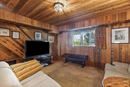 Garage Interior Photo of 2575 Queens Avenue, West Vancouver, BC