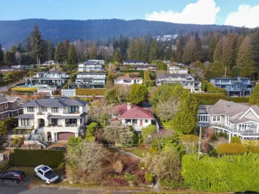Neighborhood Park Photo Near 2575 Queens Avenue, West Vancouver, BC