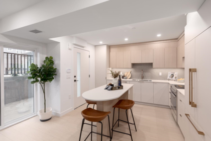101 2329 E 34th Street, Vancouver, BC, Vancouver — Townhouse for sale