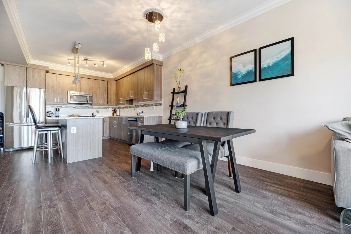 Dining Area Photo of 408 19228 64 Avenue, Surrey, BC