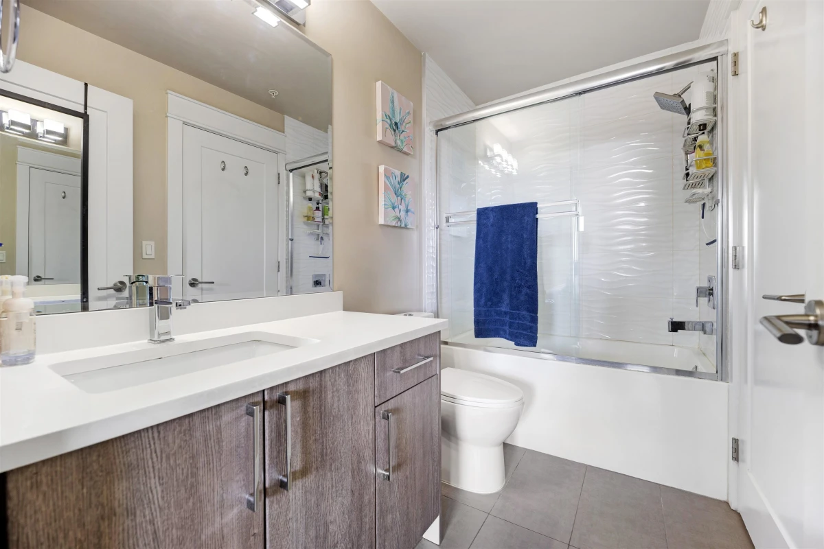 Guest Bathroom Photo of 408 19228 64 Avenue, Surrey, BC