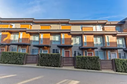 62 15775 Mountain View Drive, Surrey, BC, Surrey — Townhouse for sale