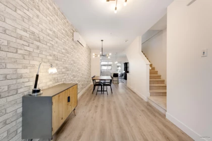 Kitchen Island Photo of 62 15775 Mountain View Drive, Surrey, BC
