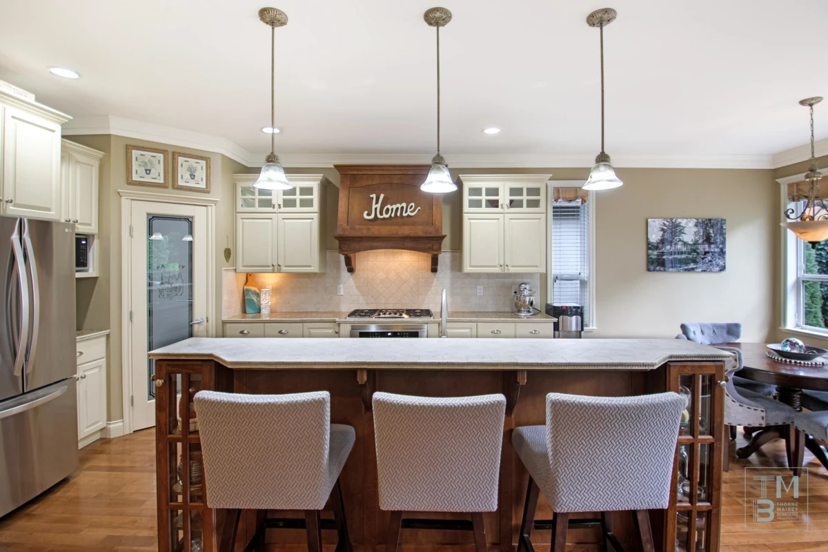 Dining Area Photo of 35778 Marshall Road, Abbotsford, BC