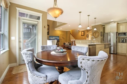 Breakfast Nook Photo of 35778 Marshall Road, Abbotsford, BC
