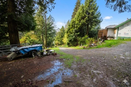 2391 Lougheed Highway, Agassiz, BC, Agassiz — Single Family Residence for sale