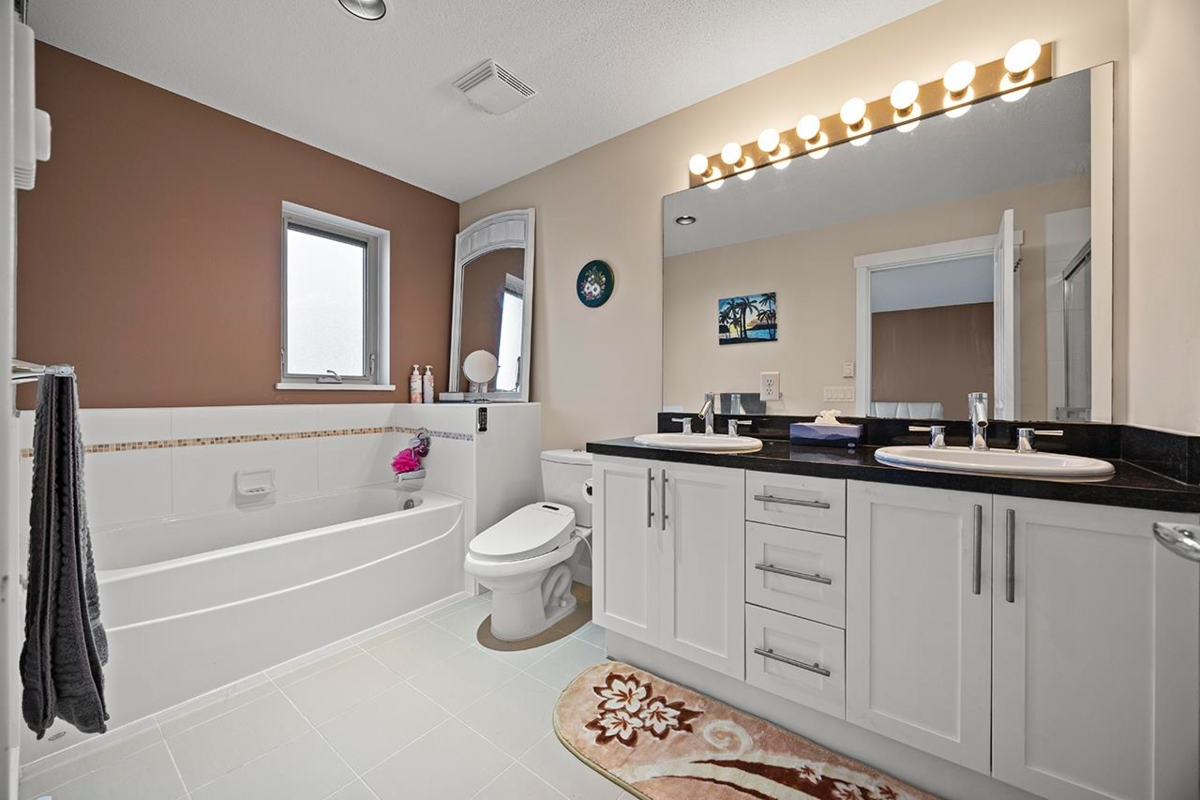 Bedroom 2 Photo of 67 2738 158 Street, Surrey, BC