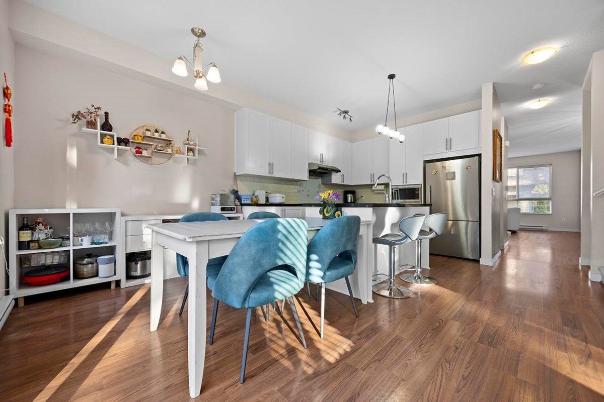 Breakfast Nook Photo of 67 2738 158 Street, Surrey, BC