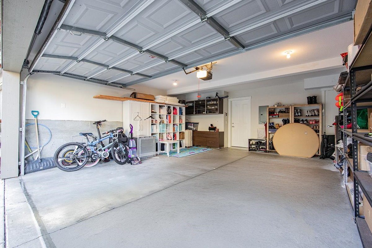 Entry Foyer Photo of 67 2738 158 Street, Surrey, BC