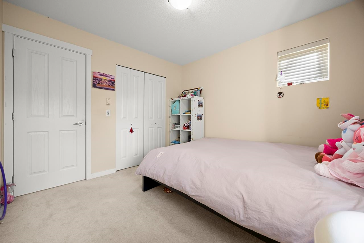 Guest Bathroom Photo of 67 2738 158 Street, Surrey, BC