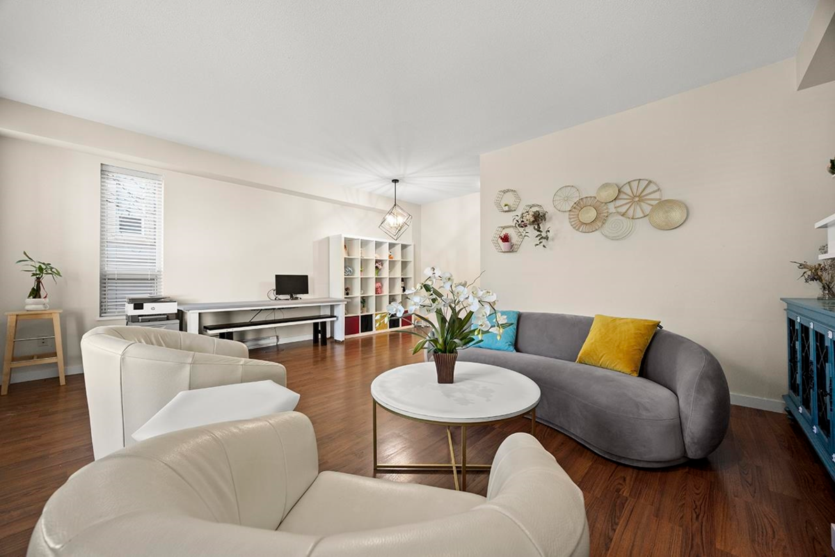 Living Room Photo of 67 2738 158 Street, Surrey, BC