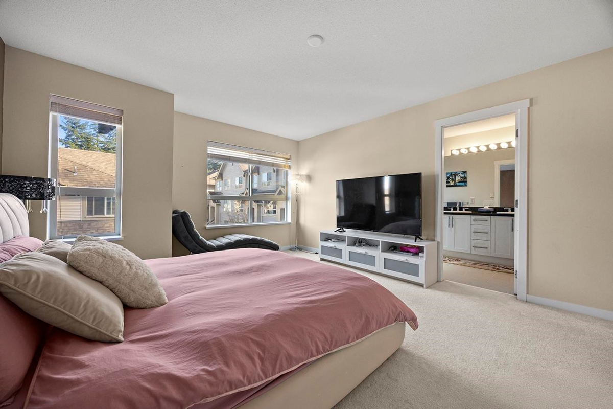 Walk-In Closet Photo of 67 2738 158 Street, Surrey, BC