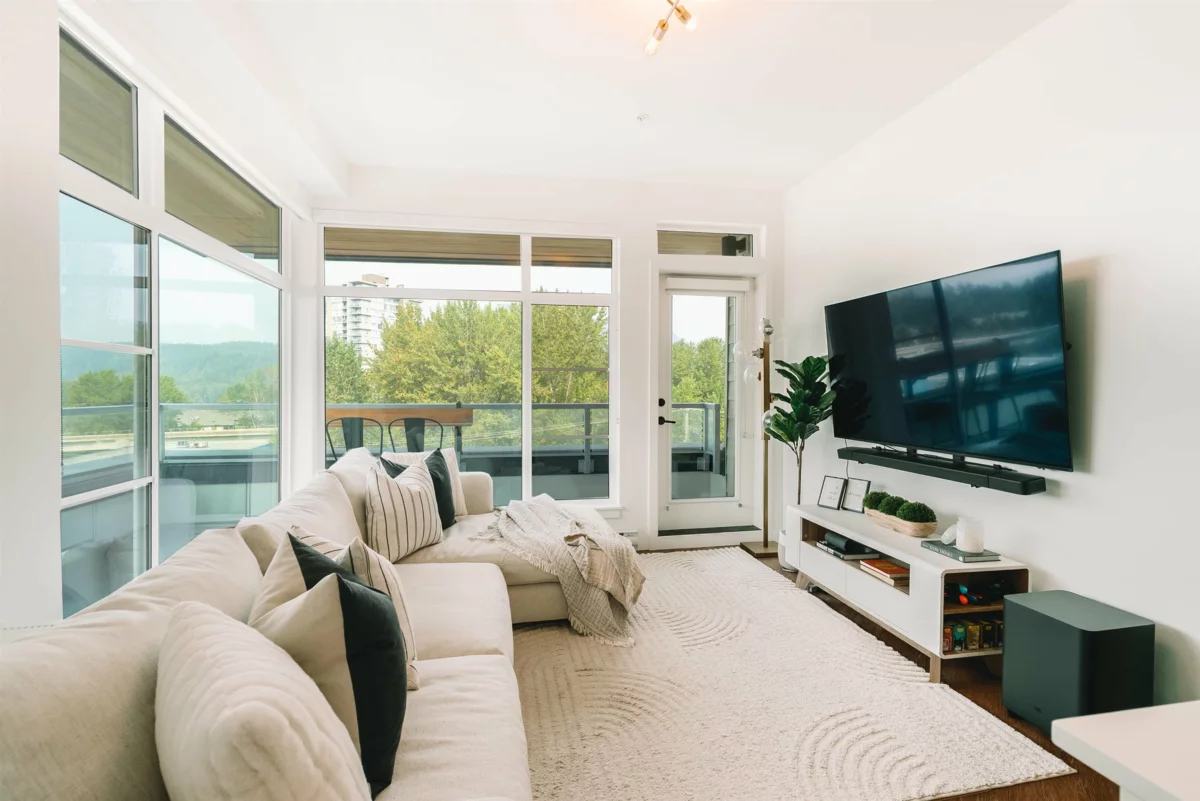 Breakfast Nook Photo of 509 3229 St Johns Street, Port Moody, BC