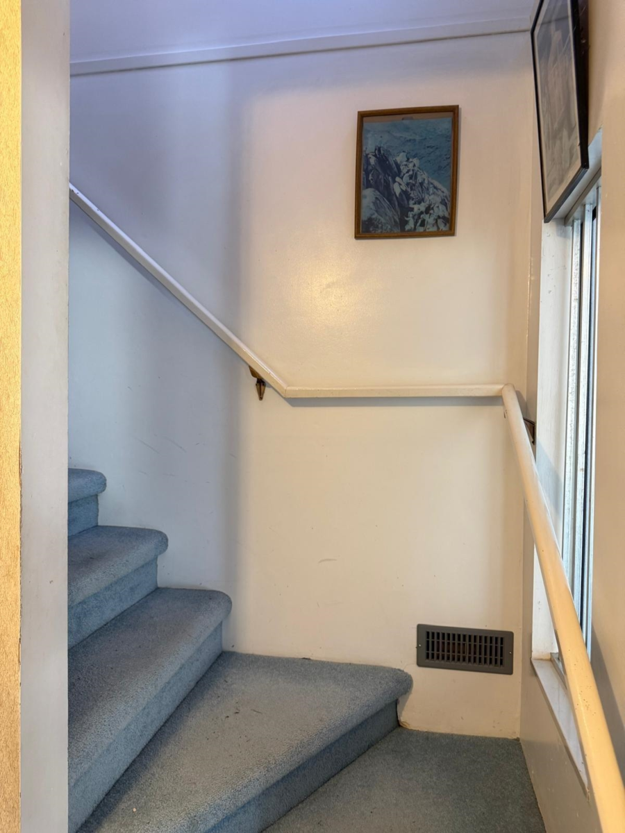 Kitchen Photo of 6738 128b Street, Surrey, BC