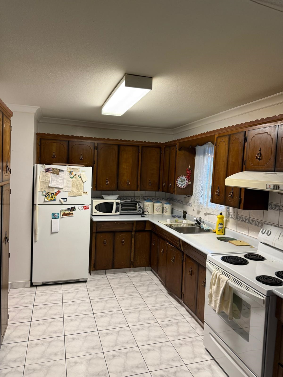 Primary Bedroom Photo of 6738 128b Street, Surrey, BC