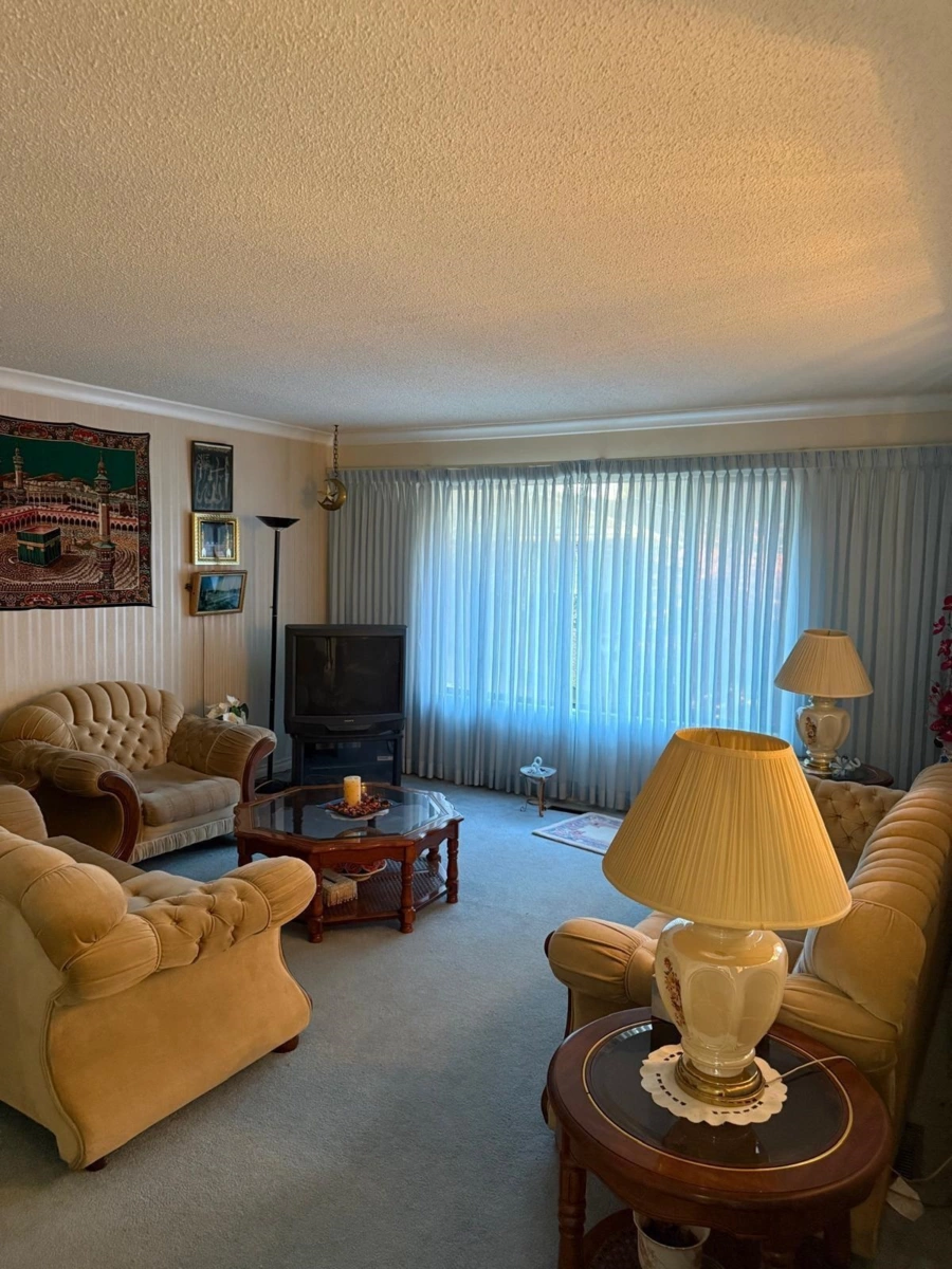 Walk-In Closet Photo of 6738 128b Street, Surrey, BC