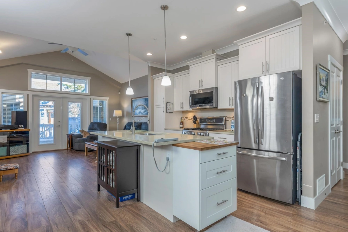 Bedroom 2 Photo of 16 5469 Chinook Street, Chilliwack, BC