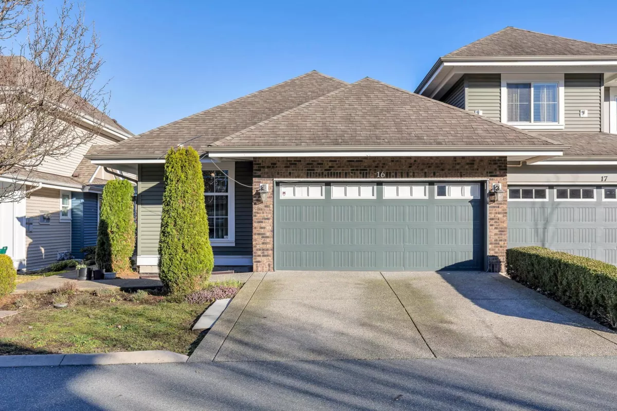 Exterior Rear Photo of 16 5469 Chinook Street, Chilliwack, BC