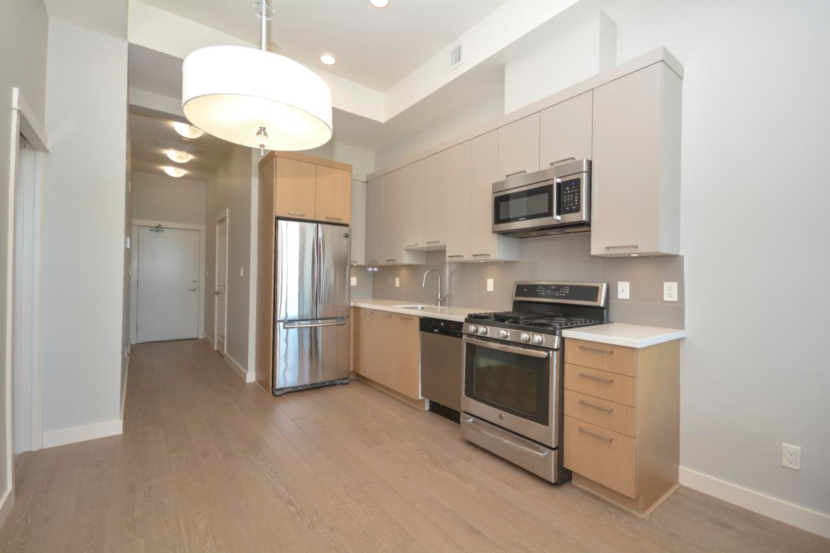 Kitchen Photo of 406 4977 Springs Boulevard, Delta, BC