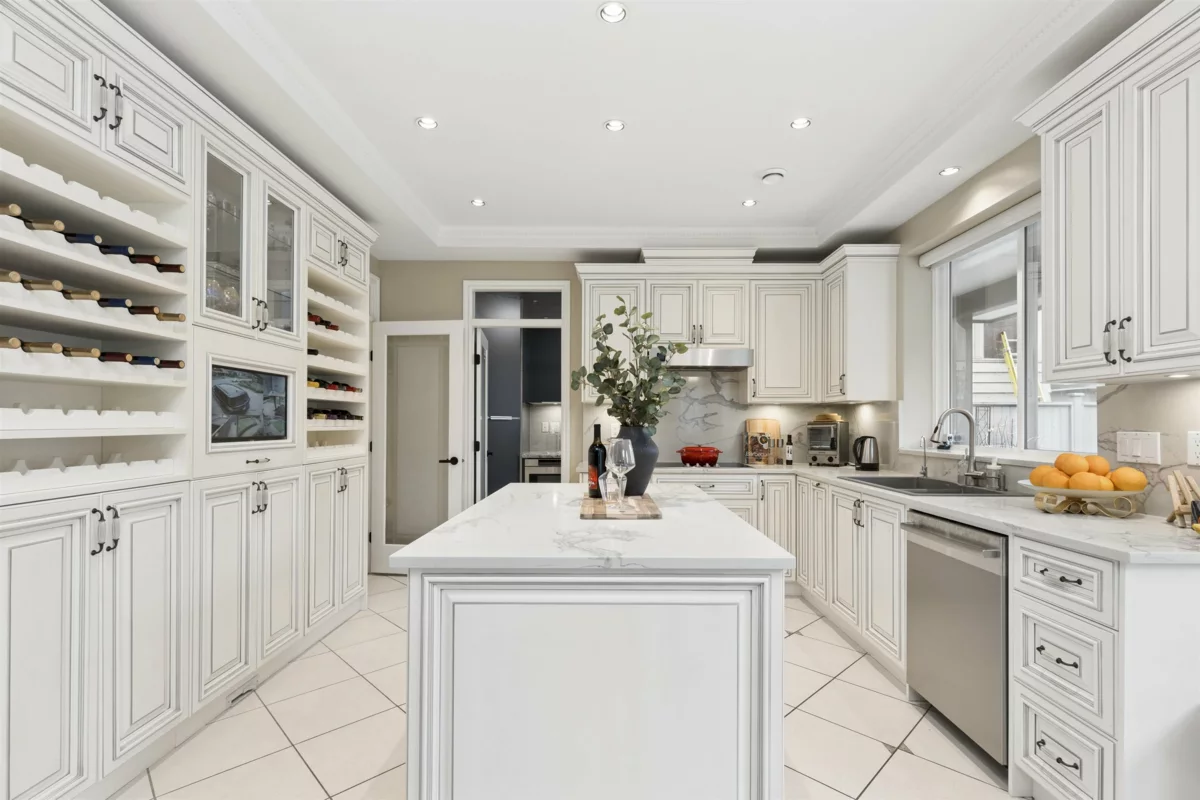 Walk-In Closet Photo of 7371 Manning Court, Richmond, BC