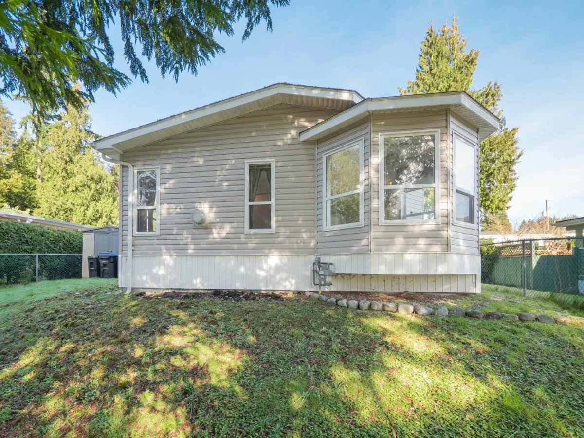 Exterior Front Photo of 33 5575 Mason Road, Sechelt, BC