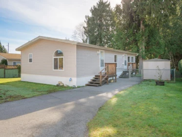 33 5575 Mason Road, Sechelt, BC, Sechelt — Manufactured Home for sale