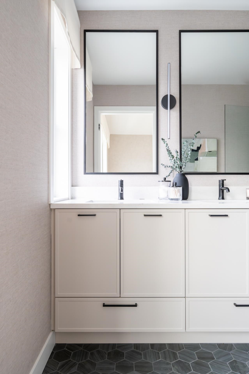 Primary Bathroom Photo of 11 7918 204b Street, Langley, BC