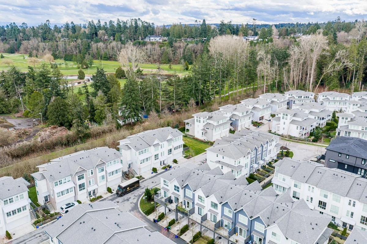 Fitness Center Photo Near 25 4716 Orca Way, Tsawwassen, BC