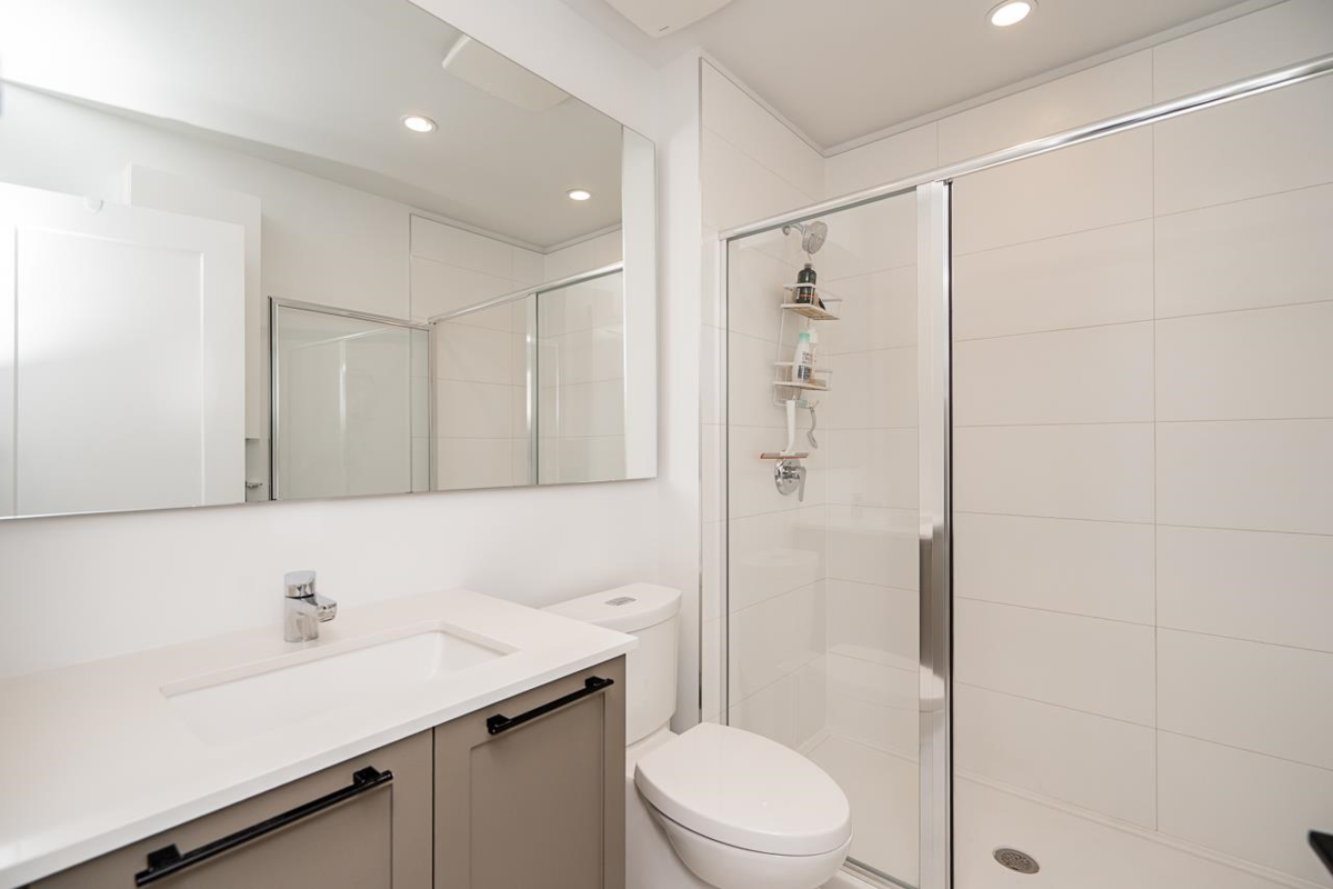 Laundry Room Photo of 25 4716 Orca Way, Tsawwassen, BC