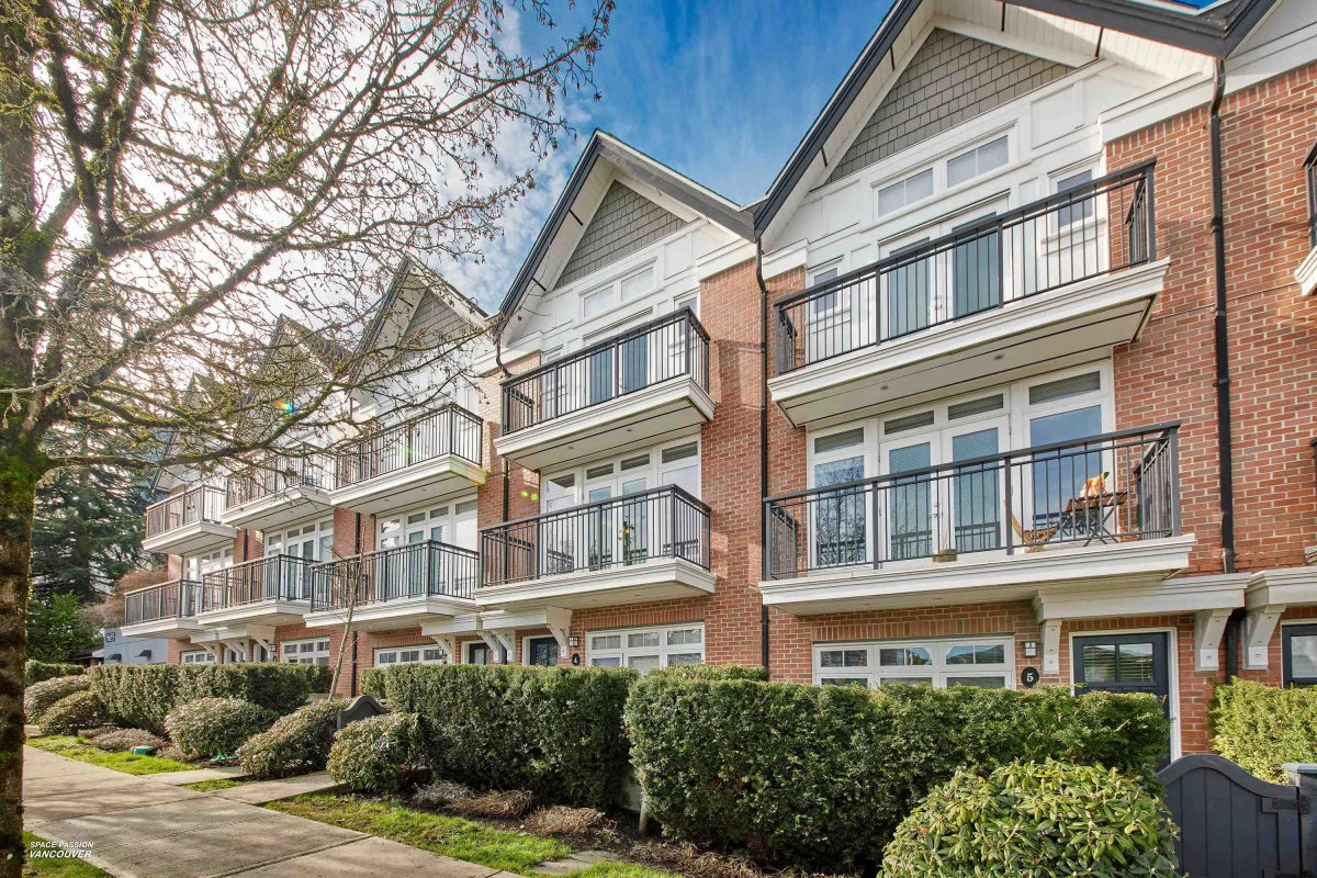 Exterior Front Photo of 17 5655 Chaffey Avenue, Burnaby, BC