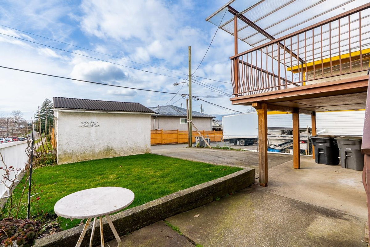 Laundry Room Photo of 3895 Windermere Street, Vancouver, BC