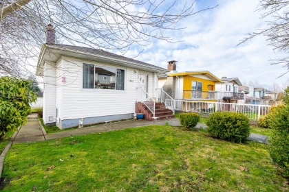 Family Room Photo of 3895 Windermere Street, Vancouver, BC